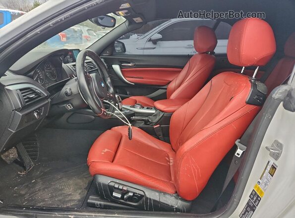 WBA1L9C56GV768020 2016 BMW 2 SERIES White Вид салону спереду