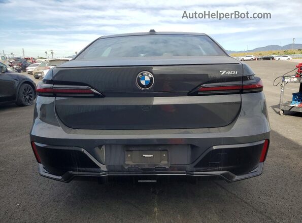 WBA23EH00PCM06402 2023 BMW 7 SERIES Gray 