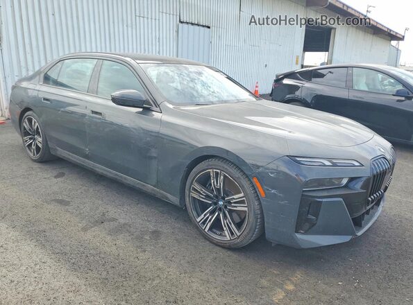 WBA23EH00PCM06402 2023 BMW 7 SERIES Gray 