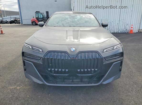 WBA23EH00PCM06402 2023 BMW 7 SERIES Gray 