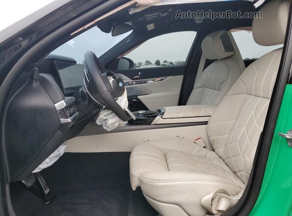 WBA23EH04RCS59374 2024 BMW 7 SERIES Two Tone 