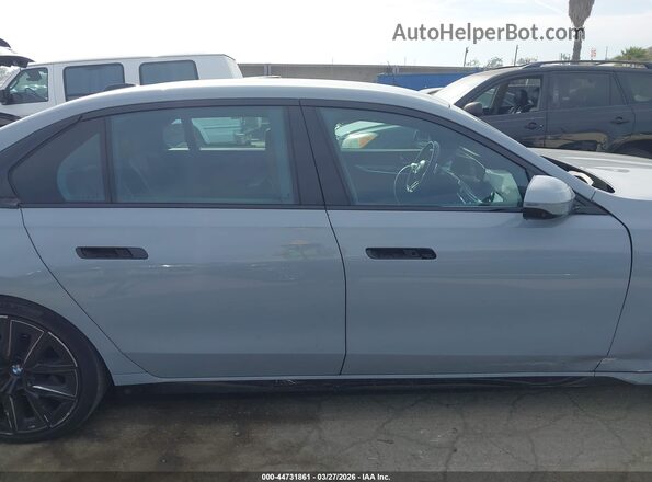 WBA23EH08RCP55004 2024 BMW 7 SERIES Gray Rear interior view