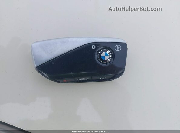 WBA23EH08RCP55004 2024 BMW 7 SERIES Gray Dashboard view