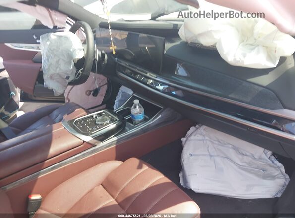 WBA23EH0XSCU91256 2025 BMW 7 SERIES Black Widok wnętrza z przodu