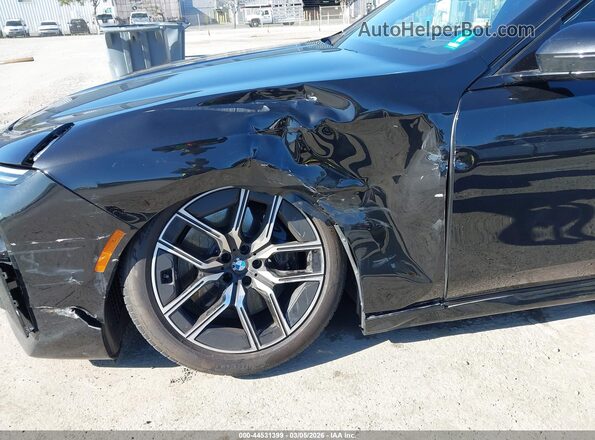 WBA23EH0XSCV64593 2025 BMW 7 SERIES Black Вид спереду