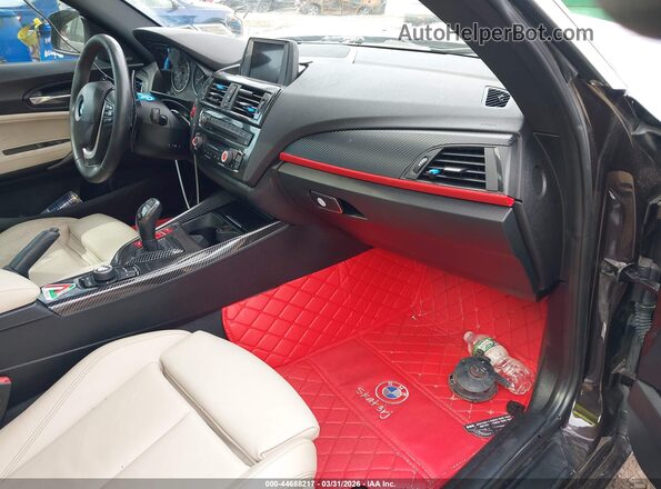 WBA2F9C50HV664278 2017 BMW 2 SERIES Черный Вид салона спереди