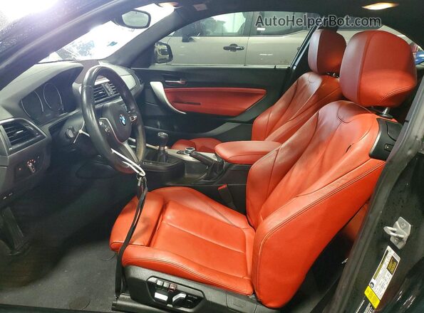 WBA2J1C08M7J17603 2021 BMW 2 SERIES Черный Вид салона спереди