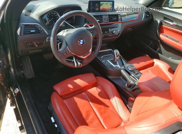 WBA2K1C59JVD41367 2018 BMW 2 SERIES Gray Vista del salpicadero