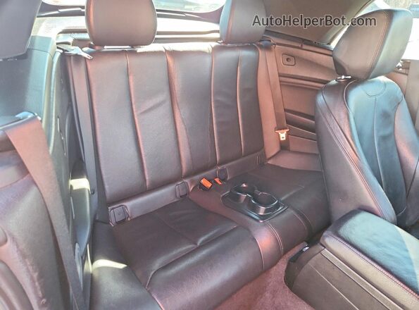 WBA2L3C31HV667338 2017 BMW M2 Gray Vista de los asientos traseros