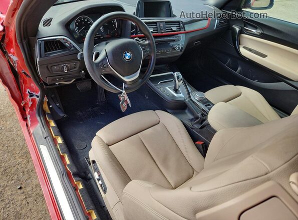 WBA2M7C01M7H92352 2021 BMW 2 SERIES Красный Вид панели приборов
