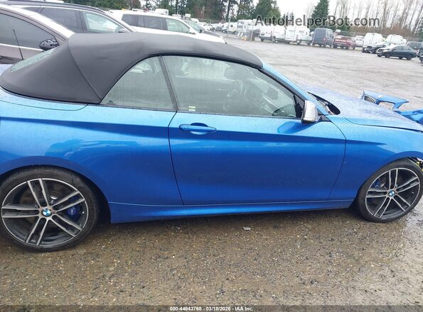 WBA2N3C57JVC29296 2018 BMW M2 Blue 360 interior view