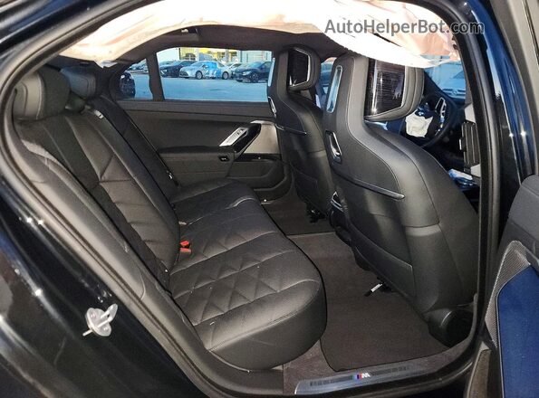 WBA33EH02SCV32385 2025 BMW 7 SERIES Black 