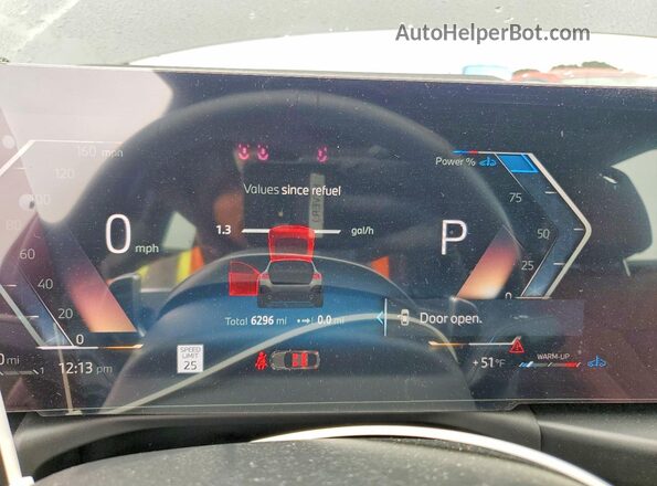 WBA33FB02SFU22613 2025 BMW 7 SERIES Gray ხელსაწყოთა პანელის ხედი