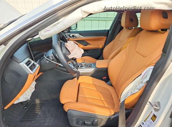 WBA33FB09SFU78824 2025 BMW 4 SERIES White Սալոնի դիմացի տեսք