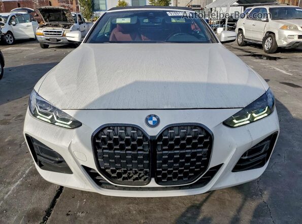 WBA43AT03PCL32501 2023 BMW 4 SERIES White Front view