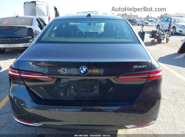 WBA43FJ0XRCR87855 2024 BMW 5 SERIES Gray 