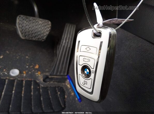 WBA4F7C52HG786271 2017 BMW 4 SERIES Black Dashboard view