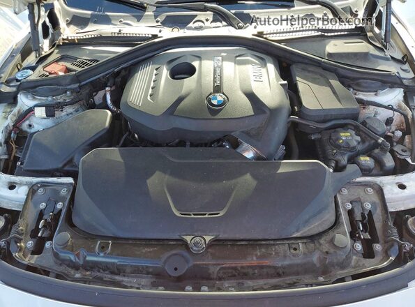 WBA4W3C51KAF93082 2019 BMW 4 SERIES White Vista interior trasera