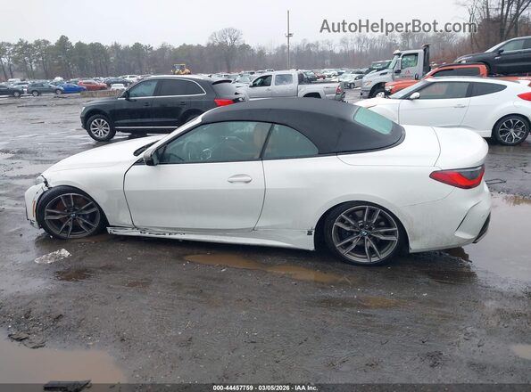 WBA53AT00MCF84158 2021 BMW M4 White სალონის 360-გრადუსიანი ხედი