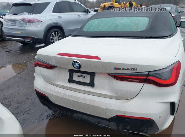WBA53AT00MCF84158 2021 BMW M4 White 