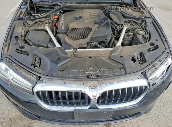 WBA53BH05NWX52503 2022 BMW 5 SERIES Black უკანა სალონის ხედი