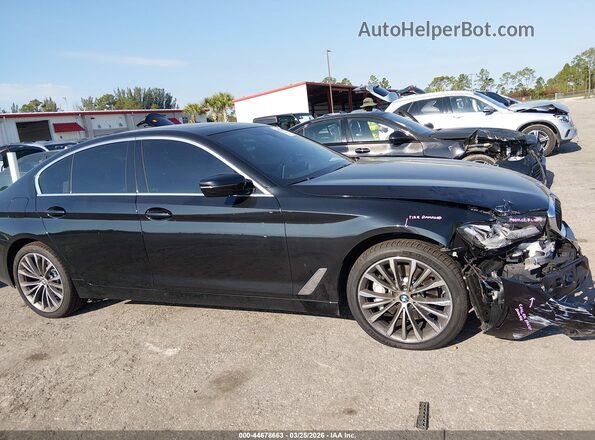 WBA53BH05PWY01329 2023 BMW 5 SERIES Black Widok wnętrza z tyłu