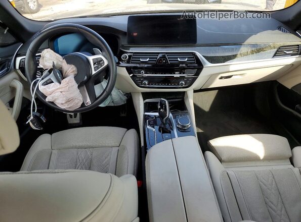 WBA53BH06PCM13656 2023 BMW 5 SERIES Black Dashboard view