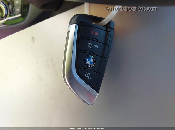 WBA53BH07PCN18724 2023 BMW 5 SERIES Black Dashboard view