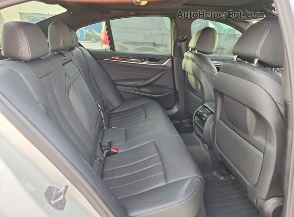 WBA53BJ09MWW99409 2021 BMW 5 SERIES White Rear seats view