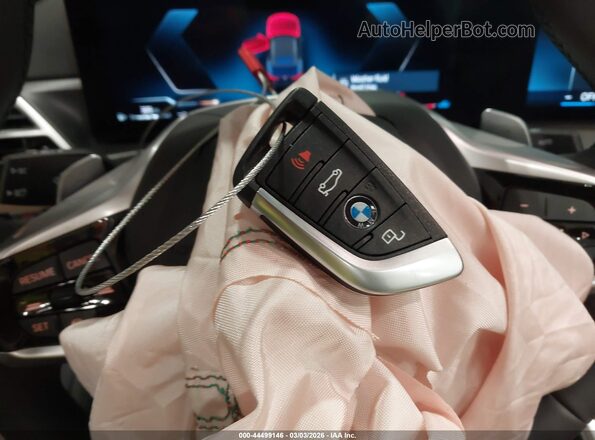 WBA53DB03TCW74838 2026 BMW 4 SERIES Black Առջևի վահանակի տեսք