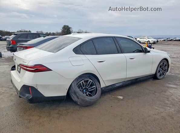 WBA53FJ00SCU16160 2025 BMW 5 SERIES White Trasero derecho