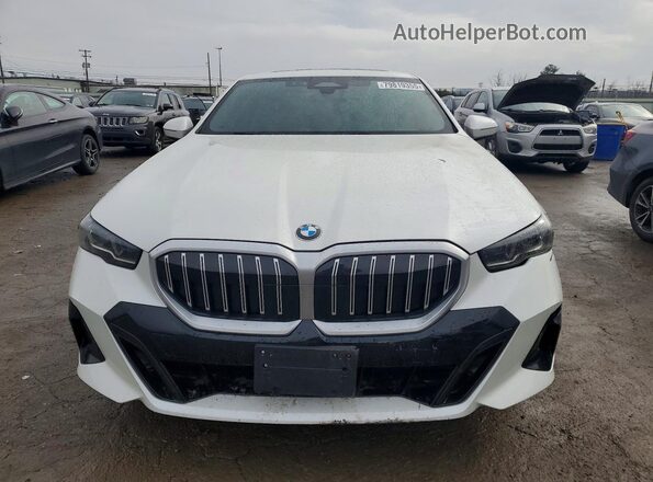 WBA53FJ00SCU16160 2025 BMW 5 SERIES White Vista frontal