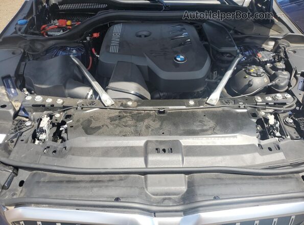 WBA53FJ05RCS99539 2024 BMW 5 SERIES Blue უკანა სალონის ხედი