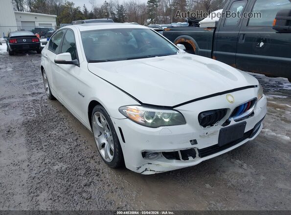 WBA5A7C51GG643698 2016 BMW 5 SERIES White Widok z przodu