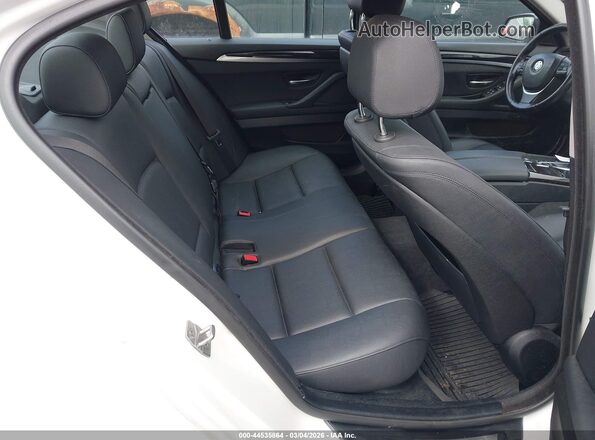 WBA5A7C51GG643698 2016 BMW 5 SERIES White Widok naklejki z numerem VIN