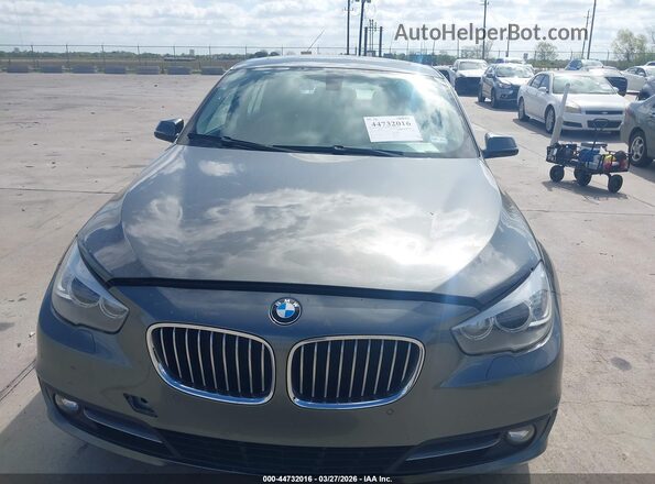WBA5M4C31HD187211 2017 BMW 5 SERIES Серый Вид спереди