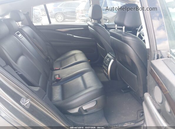 WBA5M4C31HD187211 2017 BMW 5 SERIES Серый Вид наклейки с VIN-кодом
