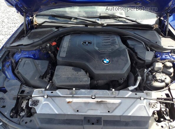 WBA5R1C53KAE81576 2019 BMW 3 SERIES Blue Rear interior view