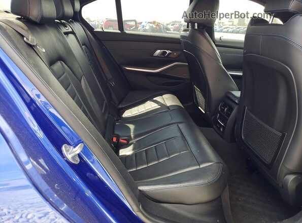 WBA5R1C53KAE81576 2019 BMW 3 SERIES Blue Rear seats view