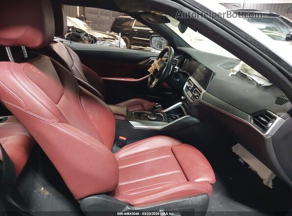 WBA63AT03PCL85014 2023 BMW M4 Серый Вид салона спереди