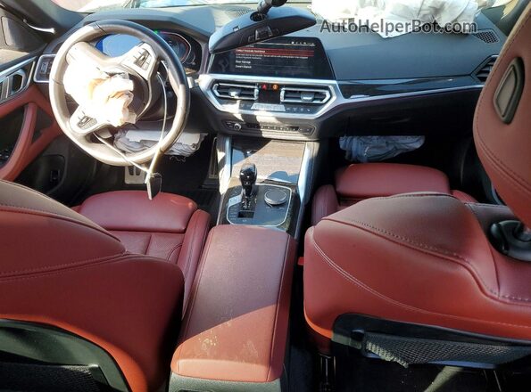 WBA63AV03NFM78284 2022 BMW 4 SERIES Silver Vista del salpicadero