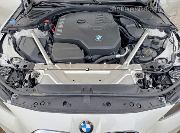 WBA63AV08RFR29568 2024 BMW 4 SERIES Белый Вид задней части салона