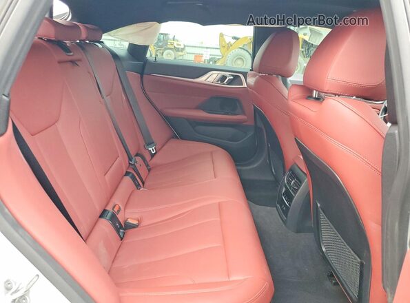 WBA63AV08RFR29568 2024 BMW 4 SERIES Белый Вид задних сидений