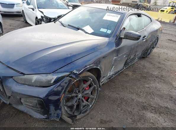 WBA63DA08TCW70810 2026 BMW 4 SERIES Dark Blue Widok z przodu