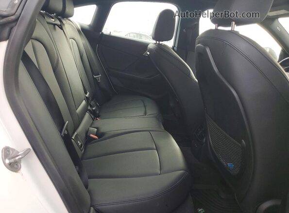 WBA73AK09P7M95189 2023 BMW 2 SERIES Белый Вид задних сидений