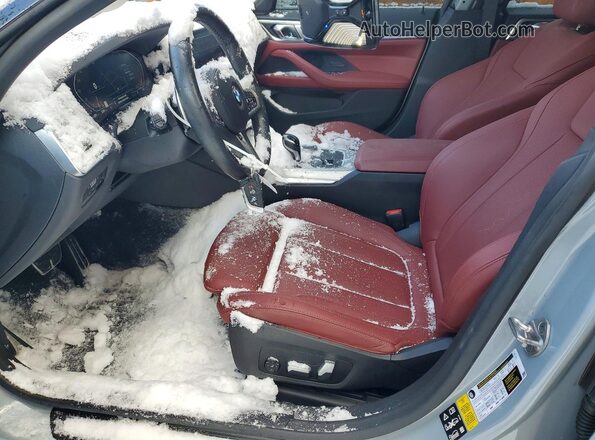 WBA73AV05PFP57565 2023 BMW 4 SERIES Gray Vista interior delantera