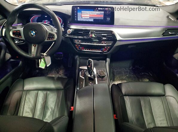 WBA73BJ00NWX53576 2022 BMW 5 SERIES Black Widok deski rozdzielczej