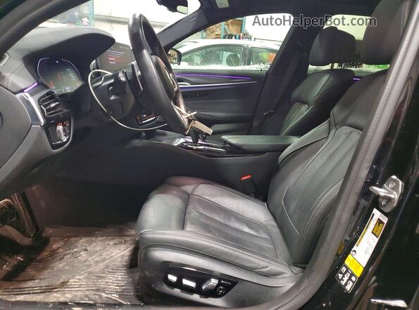 WBA73BJ00NWX53576 2022 BMW 5 SERIES Black Widok wnętrza z przodu
