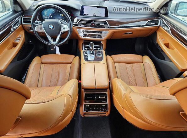 WBA7E2C55GG738717 2016 BMW 7 SERIES Tan Առջևի վահանակի տեսք