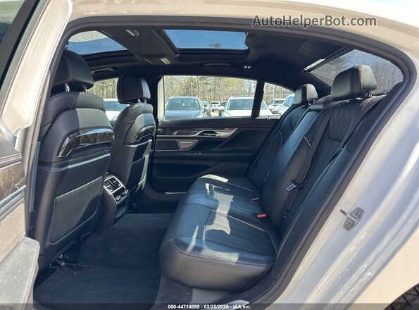 WBA7F2C54GG419337 2016 BMW 7 SERIES White Vista de la etiqueta del VIN